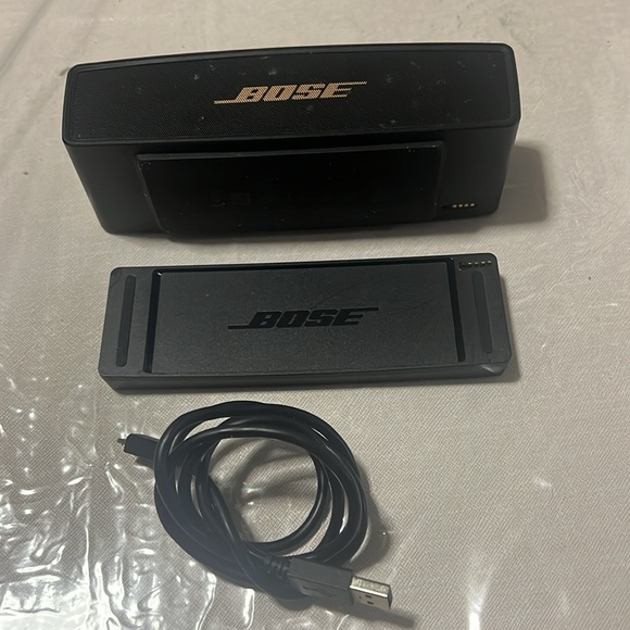 Bose - Picture 6 of 8